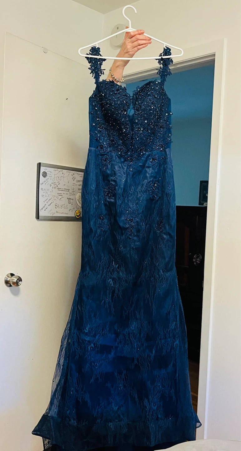 Prom Dress! Never worn! - photo 4