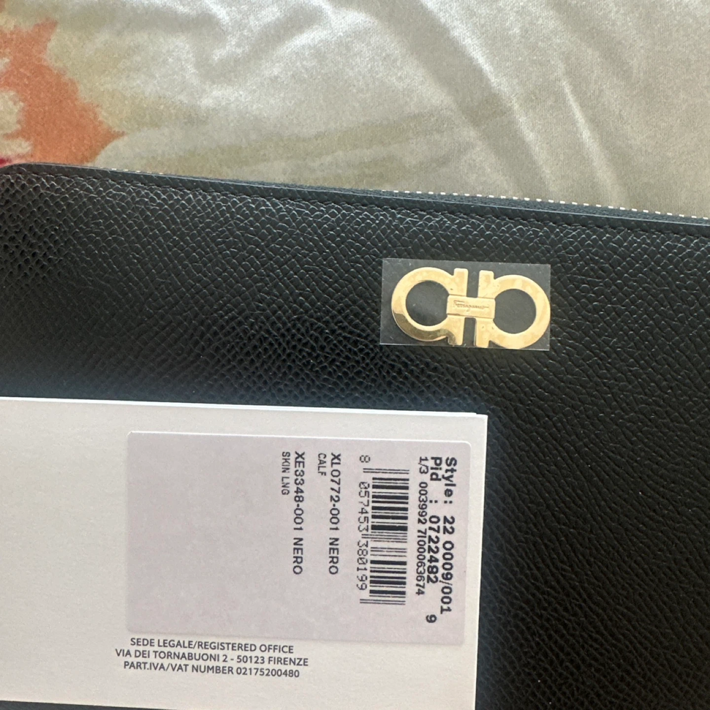 Salvatore Ferragamo Giancini Zip Wallet Black - photo 3