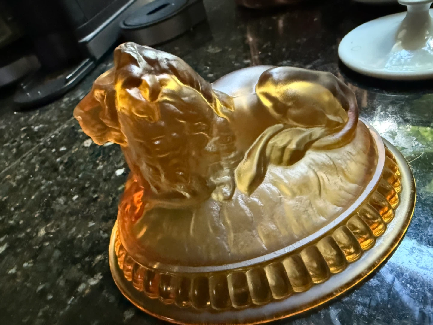 Amber Glass Lion Dish - photo 2