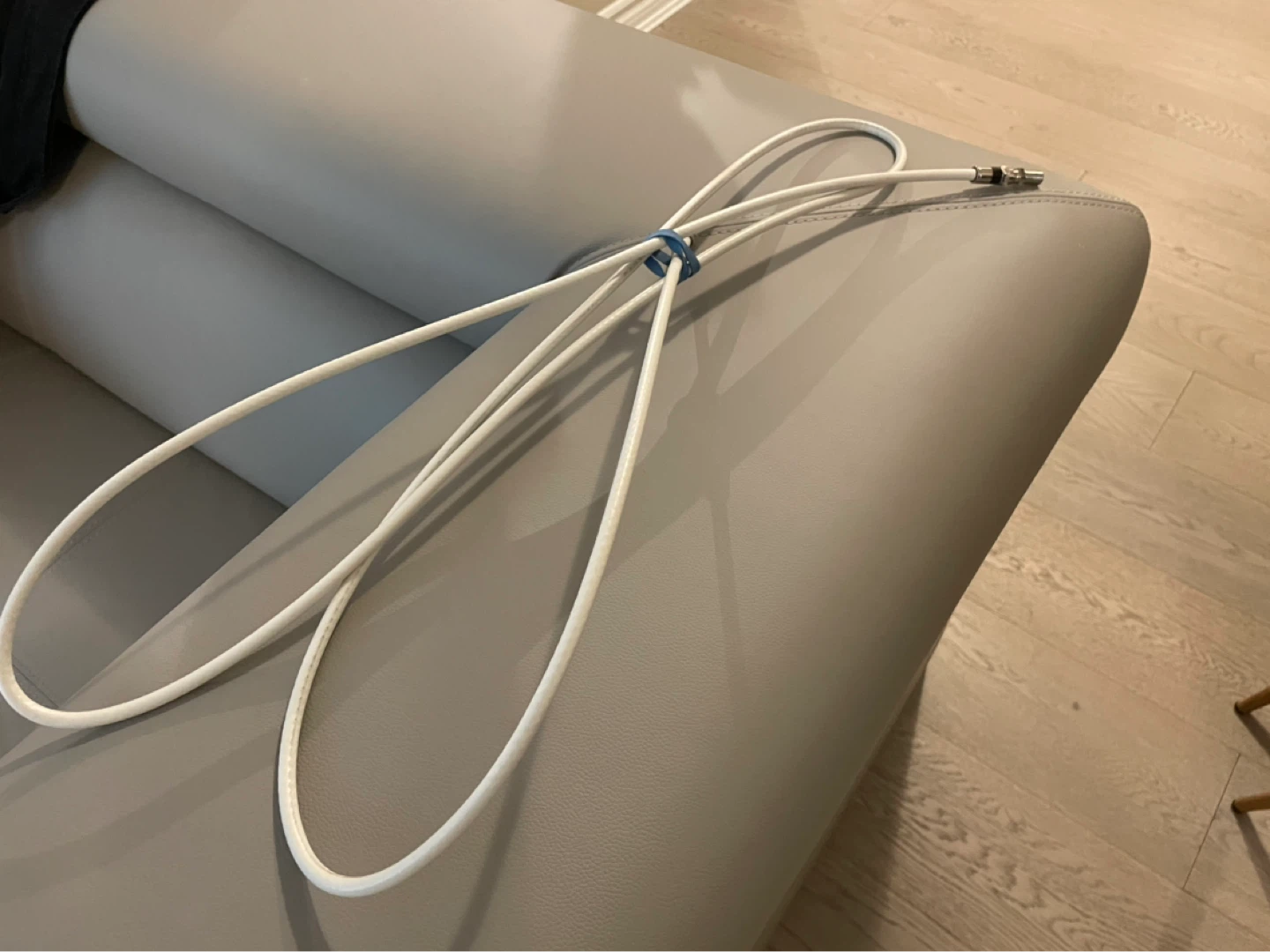 White Coaxial Cable with Connectors ⚽