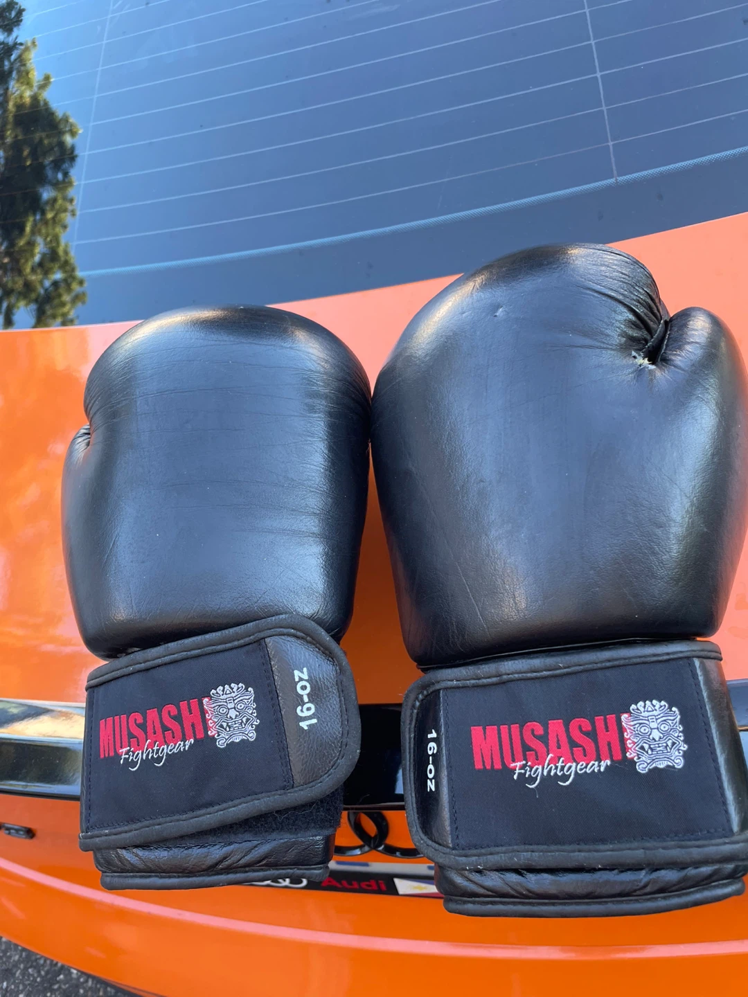 Century Wavemaster Freestanding Punching Bag - photo 2