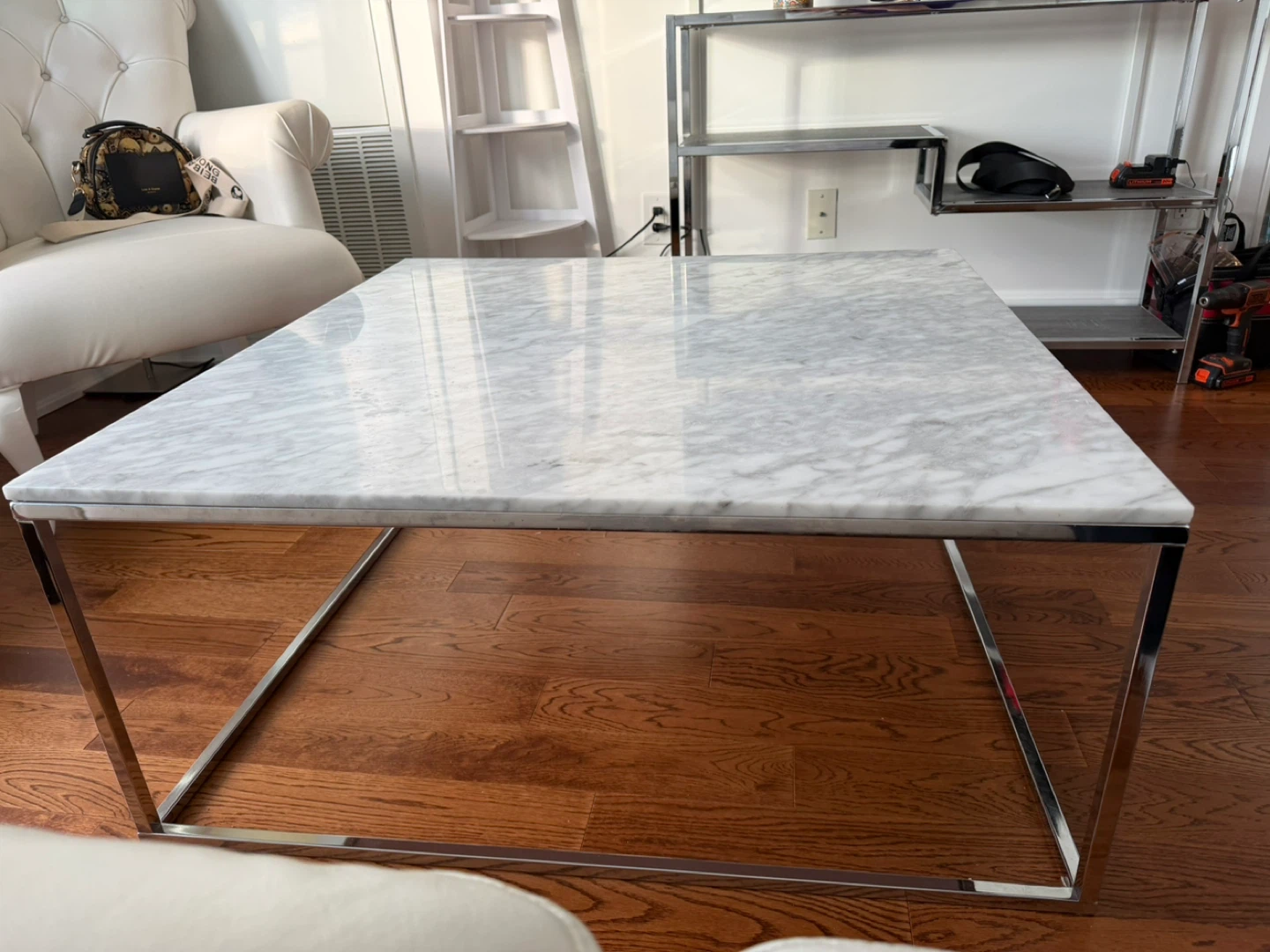 Marble top coffee table with chrome base - photo 2