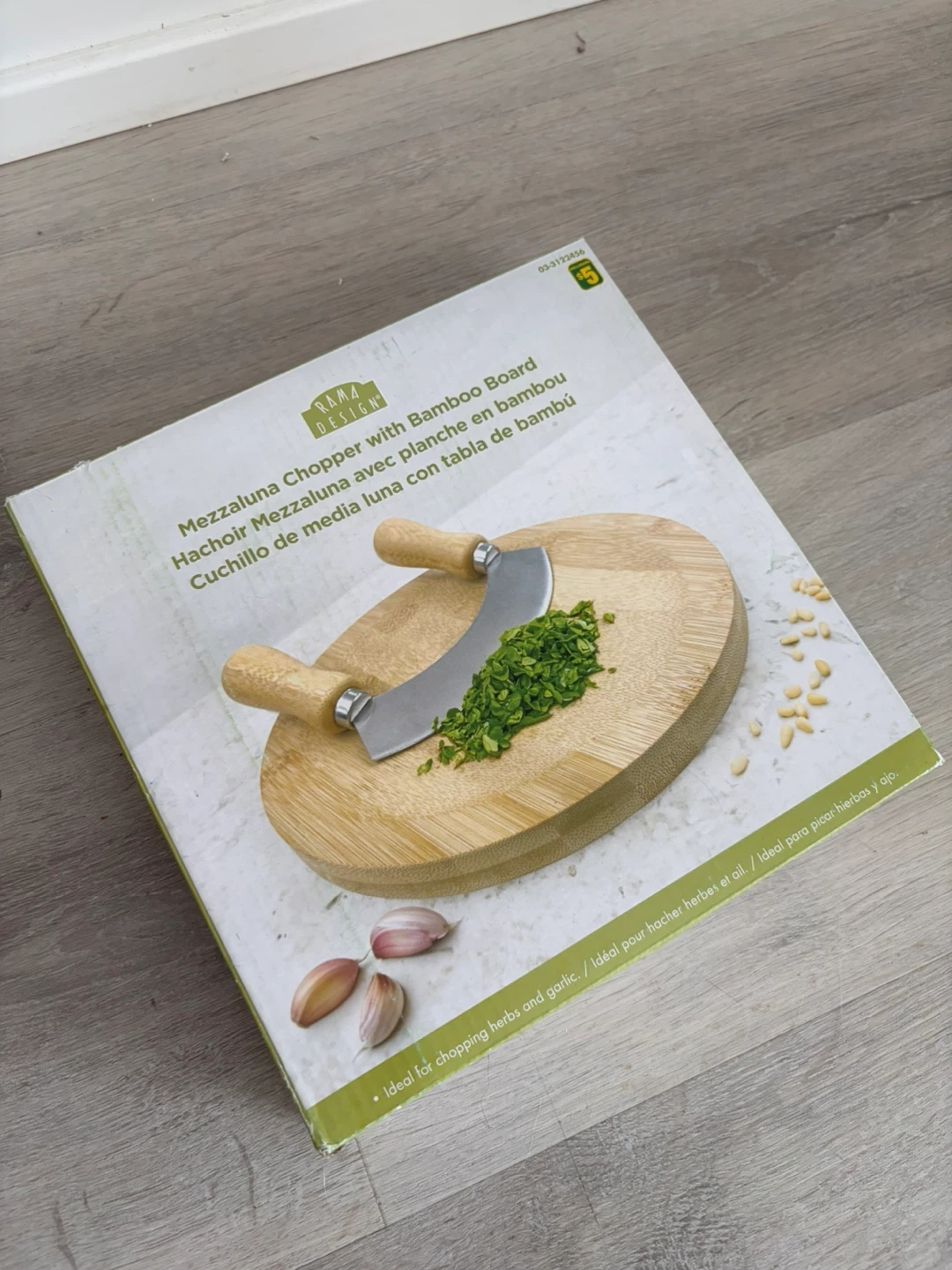 Rama Design Mezzaluna Chopper with Bamboo Board