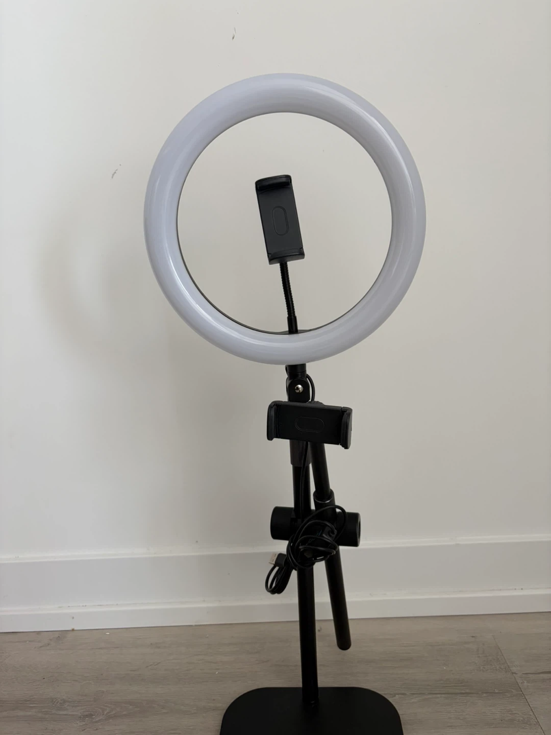 LED Ring Light with Phone Holder