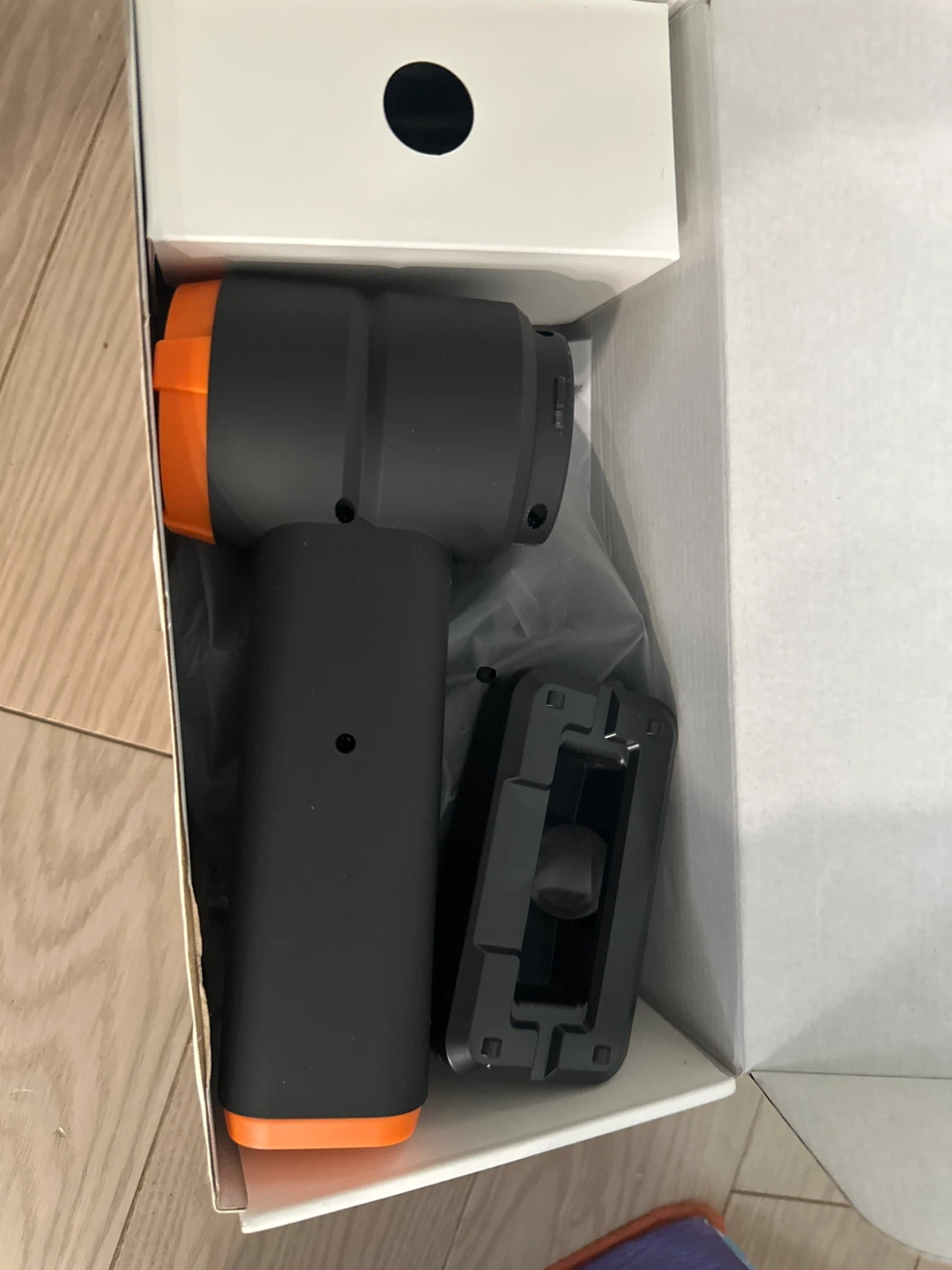 VNOST Handheld Cordless Vacuum Cleaner - photo 3