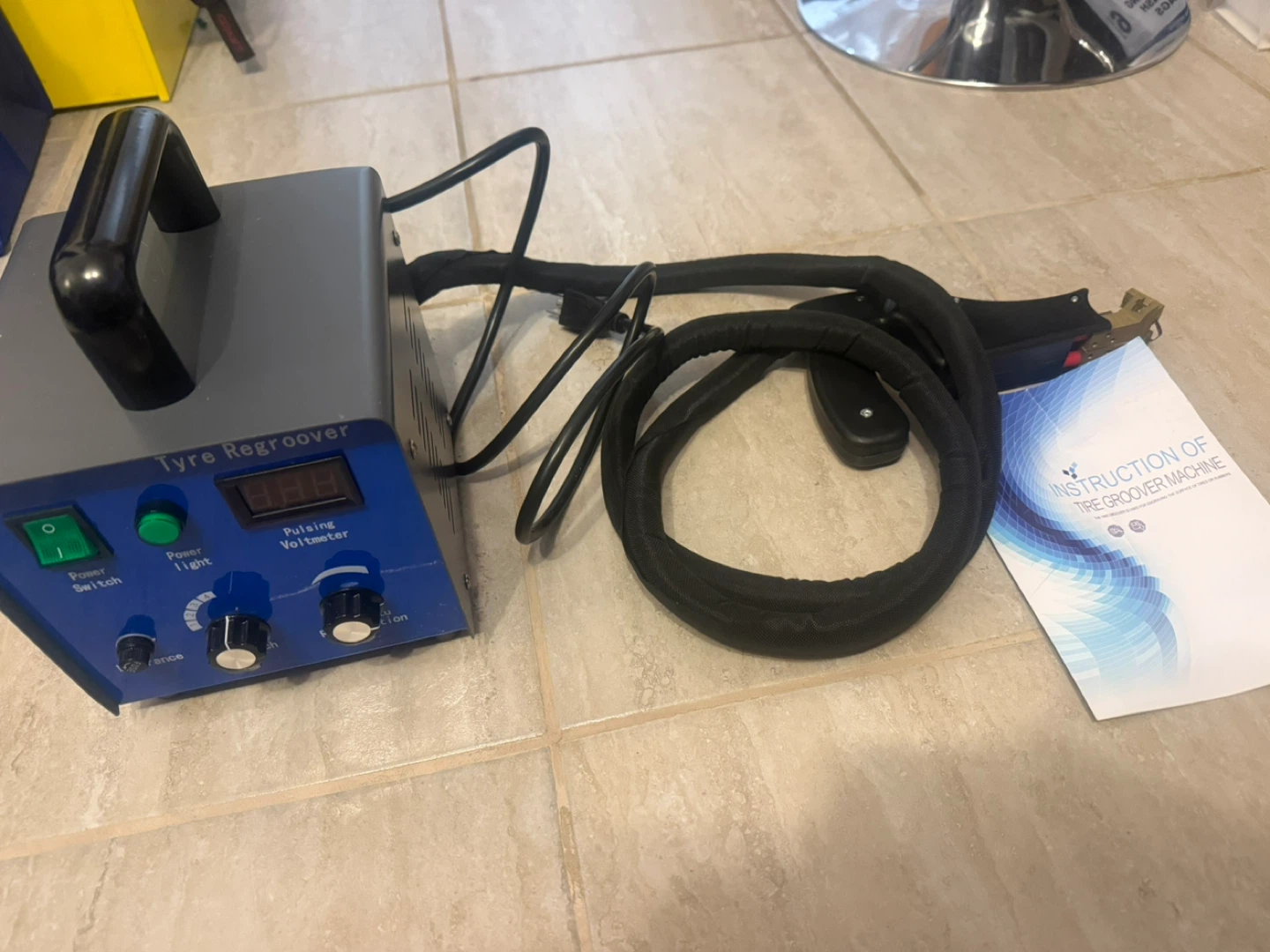 Tyre Regroover Machine - photo 2