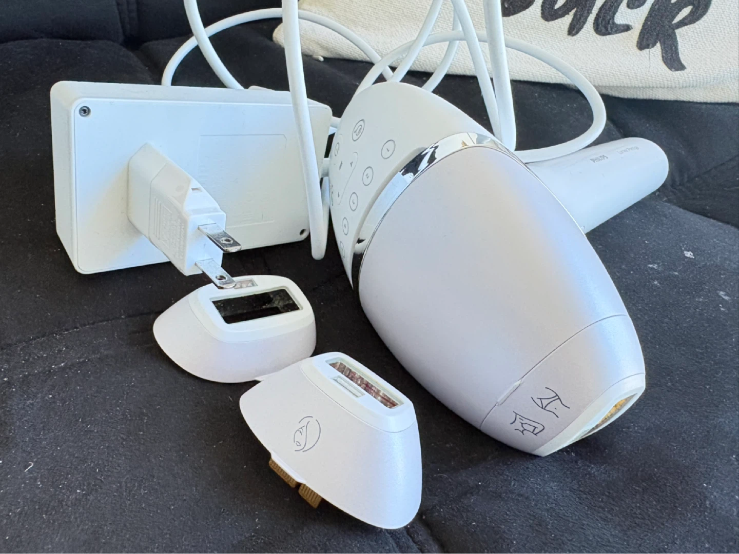 Philips Lumea IPL Hair Removal Device - photo 3