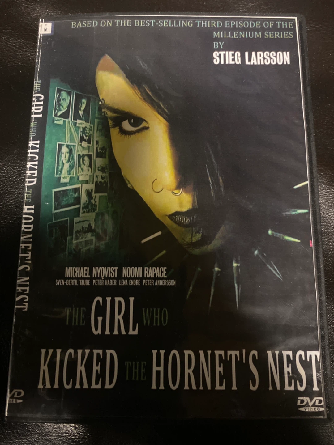 2 DVDs ⚽️ Death at a Funeral & The Girl Who Kicked…