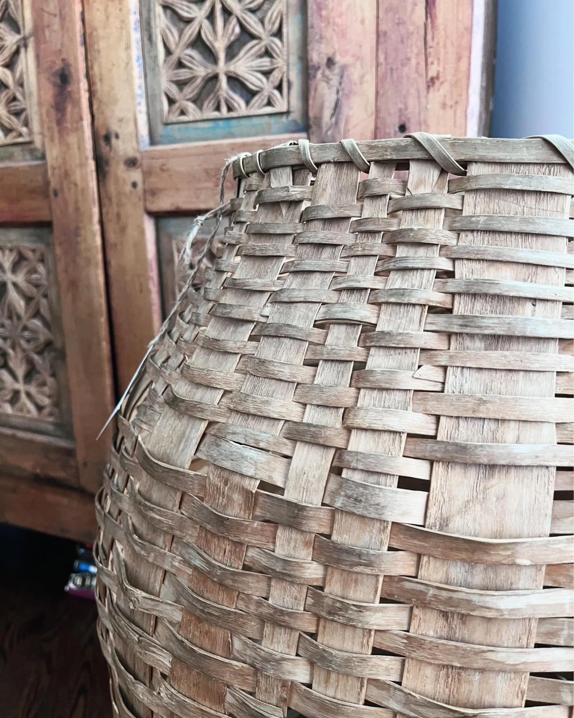 Large Woven Basket with Lid antique - photo 4