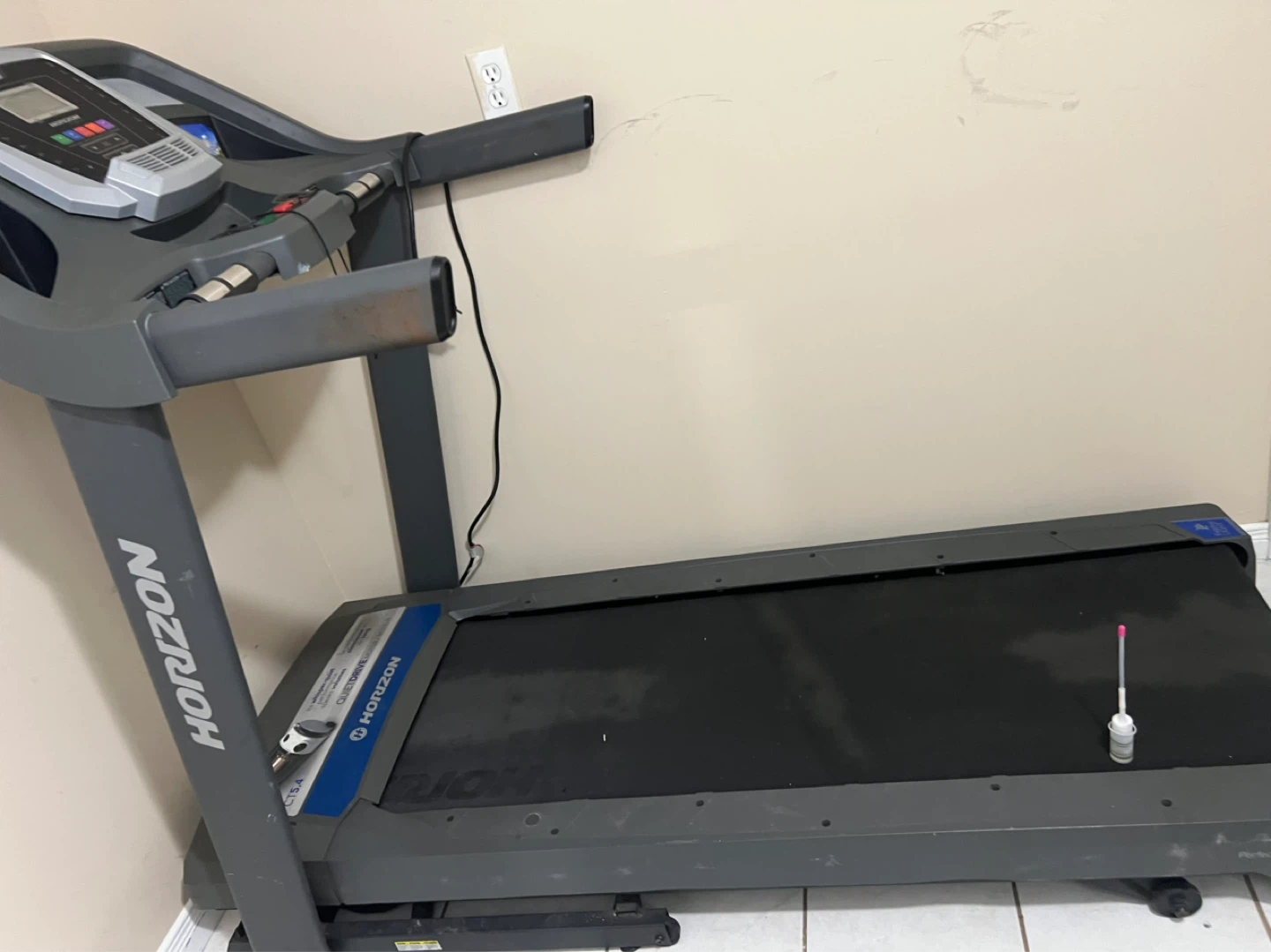 Horizon CT5.4 Treadmill - photo 3