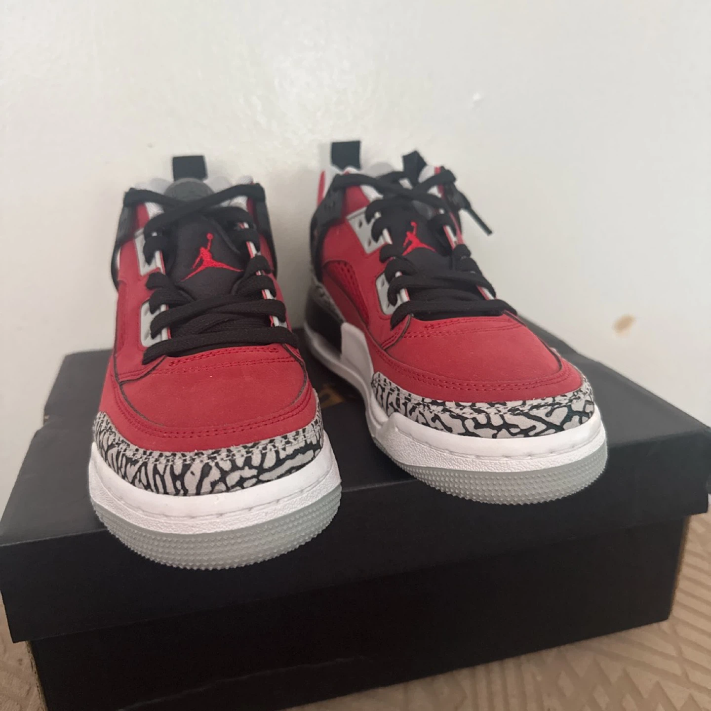 Jordan Spizike Low (GS) Gym Red/Black-Wolf Grey Shoes - photo 2