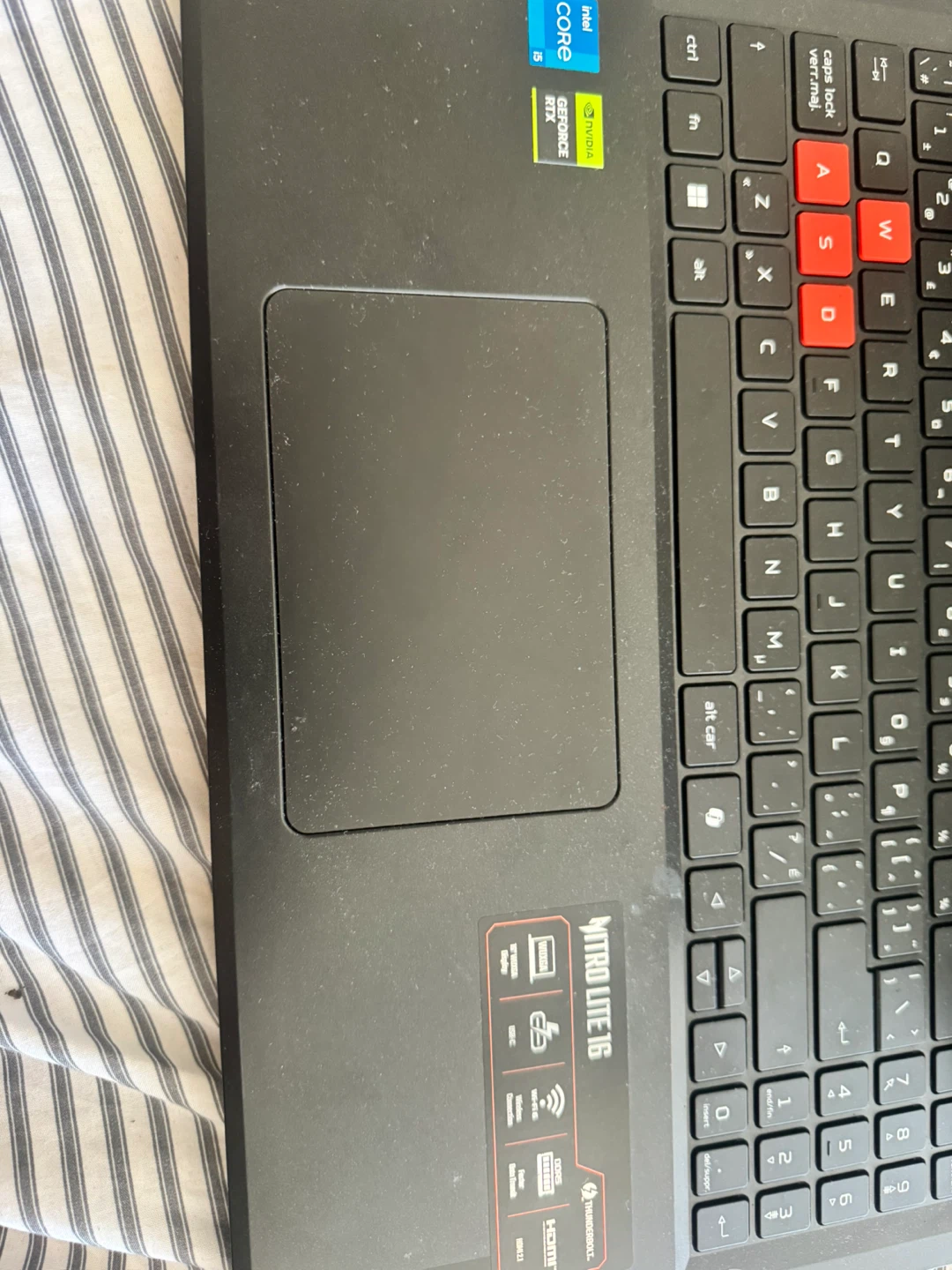 Acer Nitro Lite 16 Gaming Laptop - photo 3