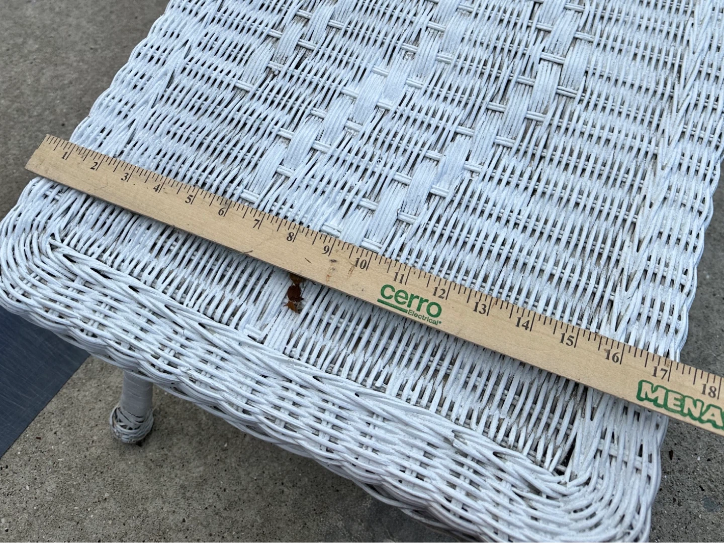 Indoor/Outdoor White Wicker Side Table with Shelf - photo 4
