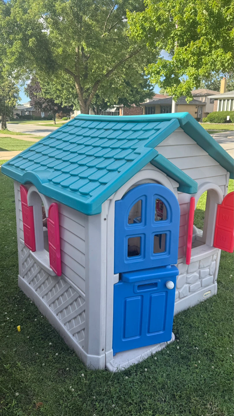Little Tikes Play House