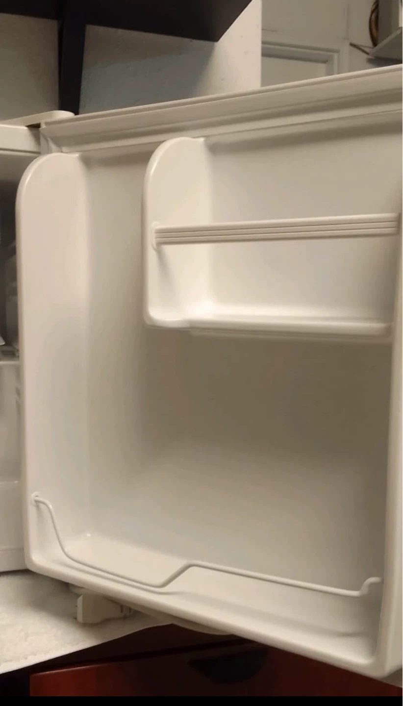 Igloo Mini Fridge ⚽️ - photo 3