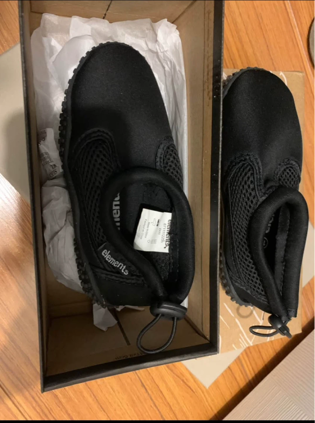 Kids water shoes and sandals ⚽️