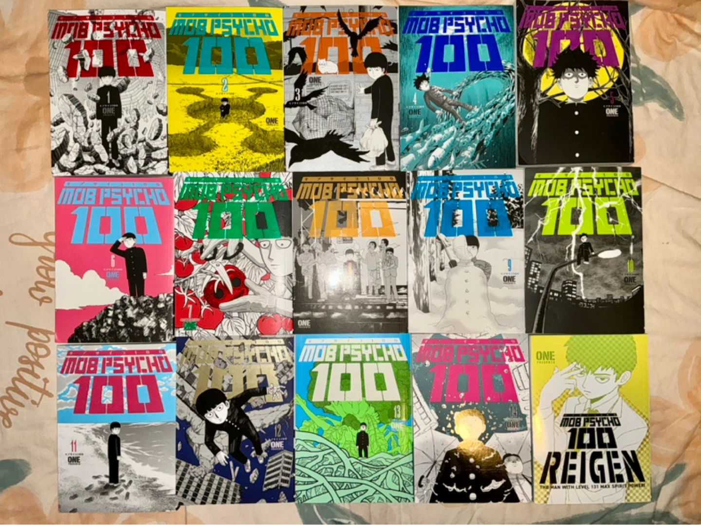 Mob Psycho 100 volumes 1-14 + spin-off   ⚽