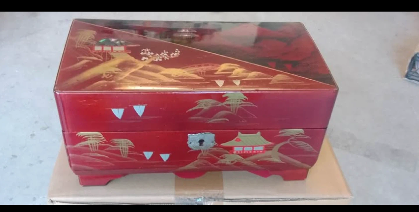 Vintage jewelry box ⚽️ - photo 2