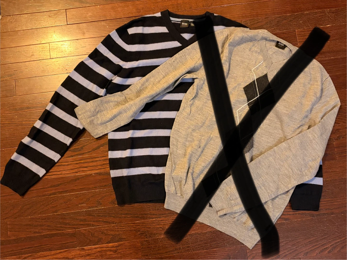 LIKE NEW HUGO BOSS Sweater- Medium