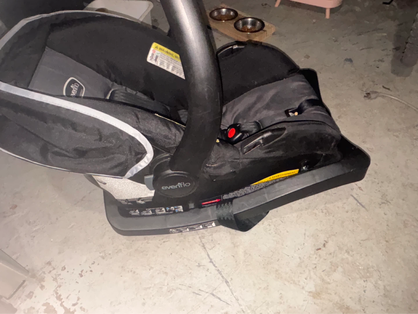Evenflo Infant Car Seat - photo 2