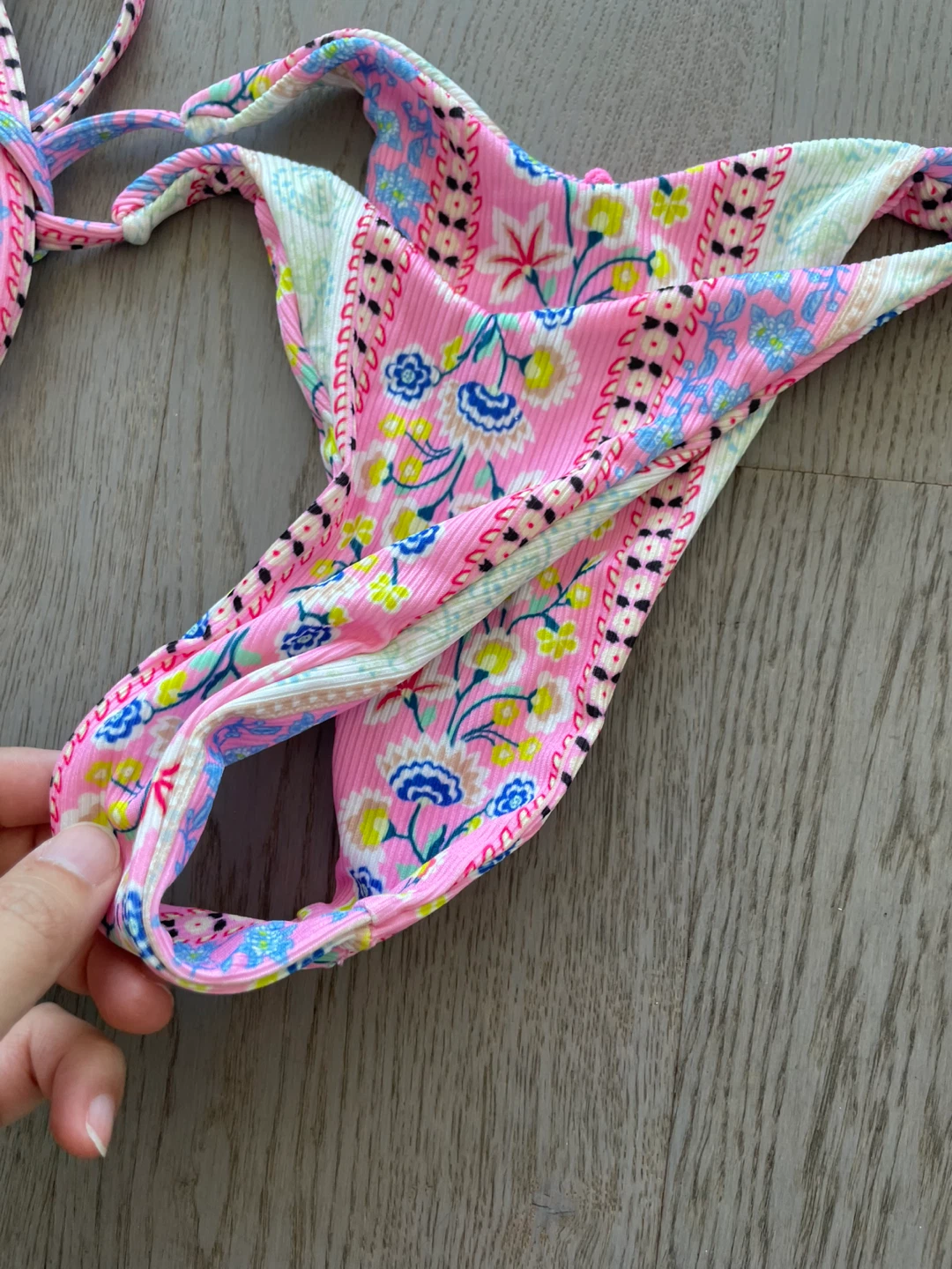 Brand new! 🆕 Pink Floral String Bikini, size small - photo 4