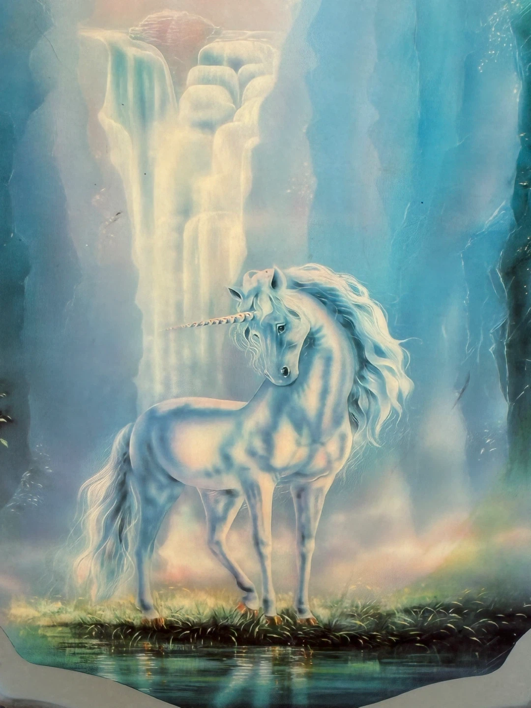 $6 Large Vintage 80’s Glitter Unicorn wall art waterfall - photo 2