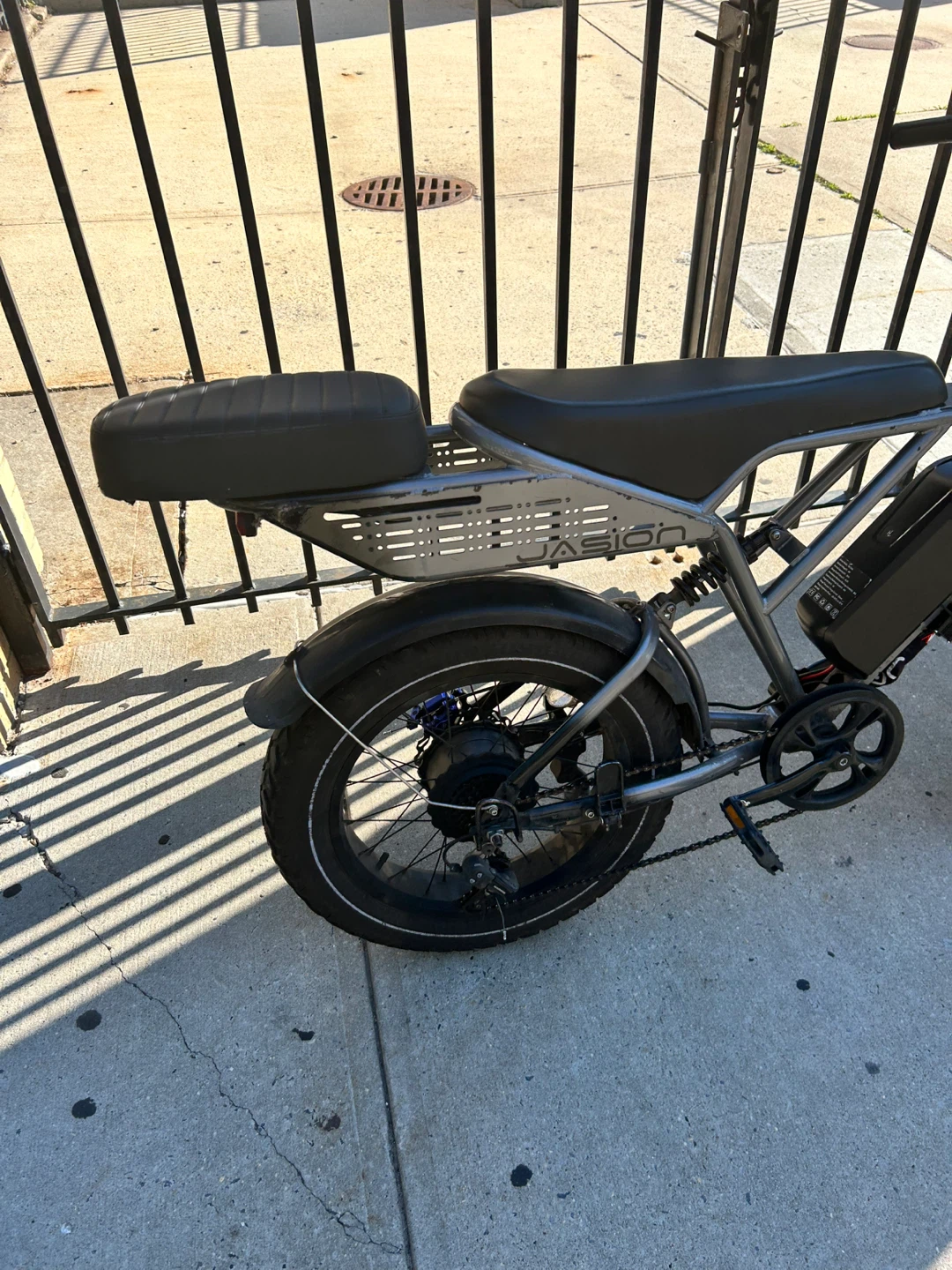 Jasion Electric Bike with Basket - photo 2