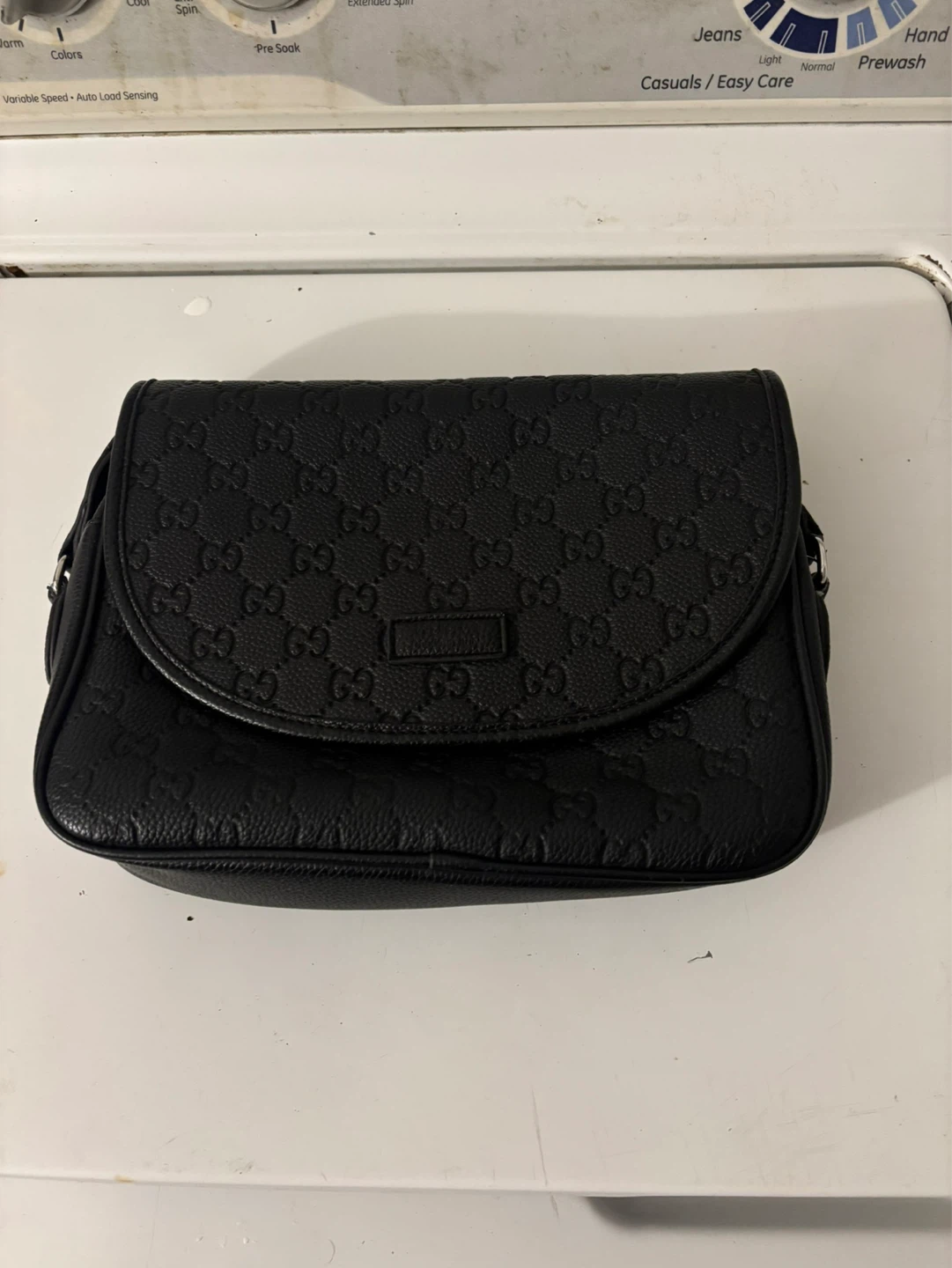 Gucci Black Leather Messenger Bag - photo 2