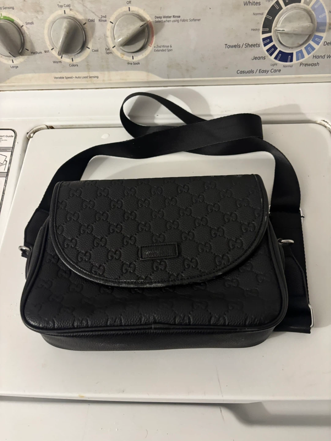 Gucci Black Leather Messenger Bag