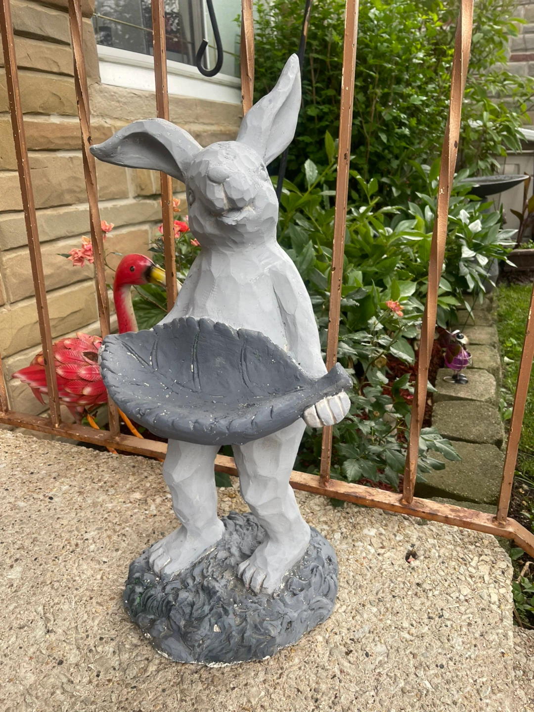 Gray Bunny Rabbit Statue ⚽