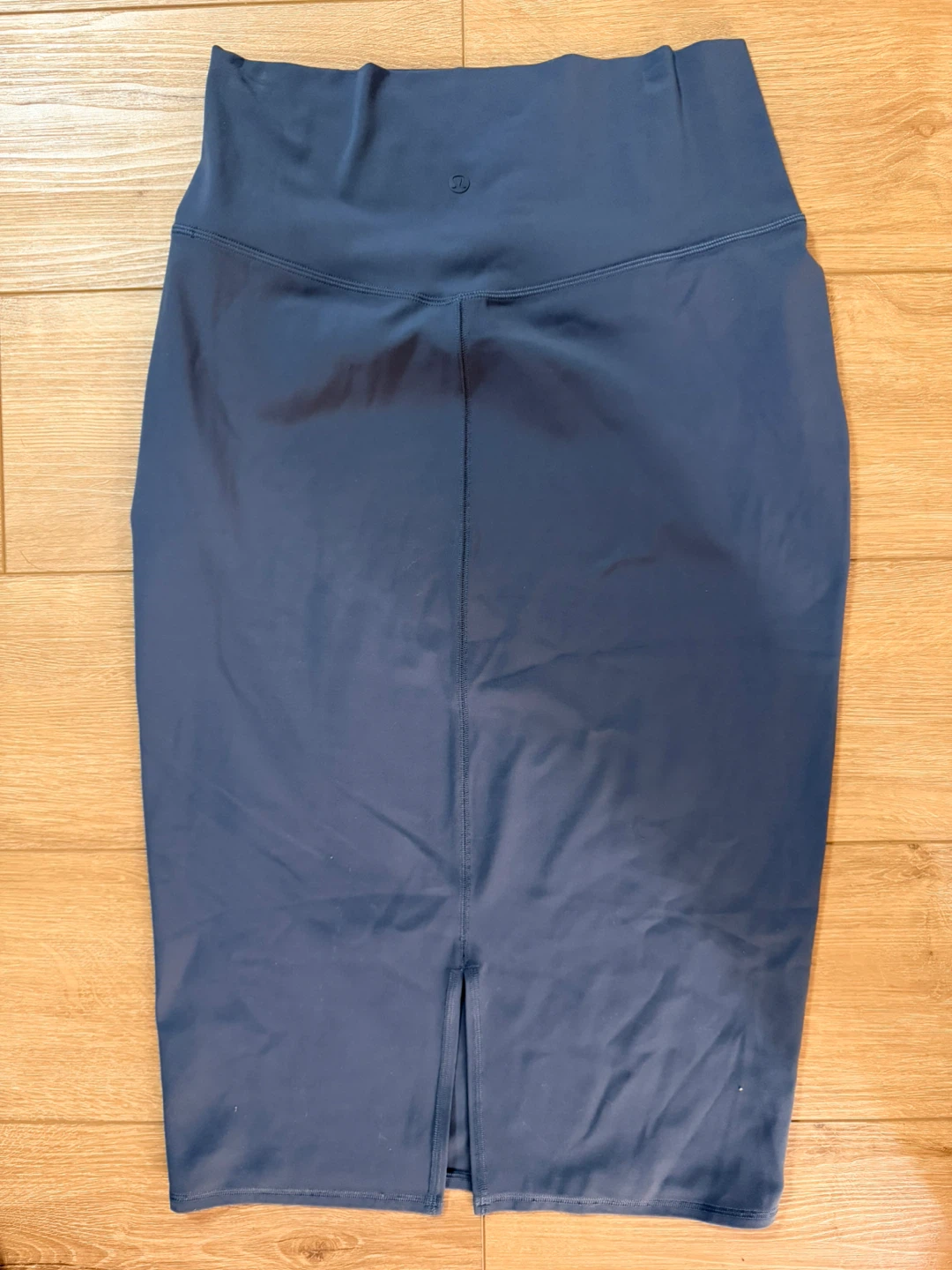 Lululemon Pencil Skirt - photo 2