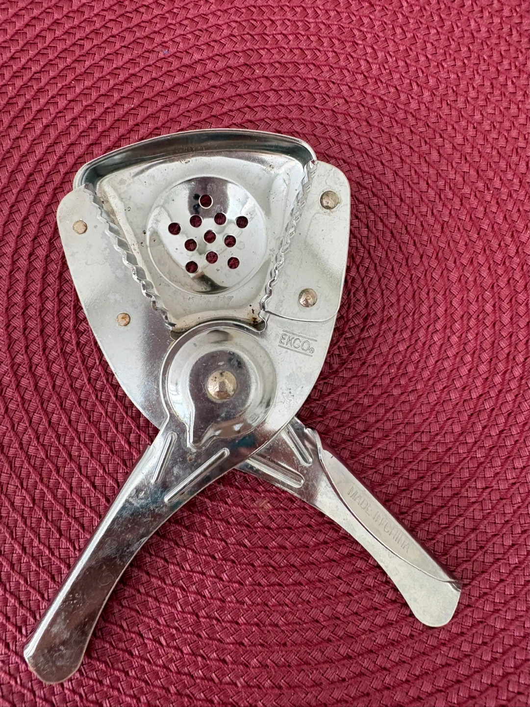 EXCO Stainless Steel Citrus Juicer - photo 2