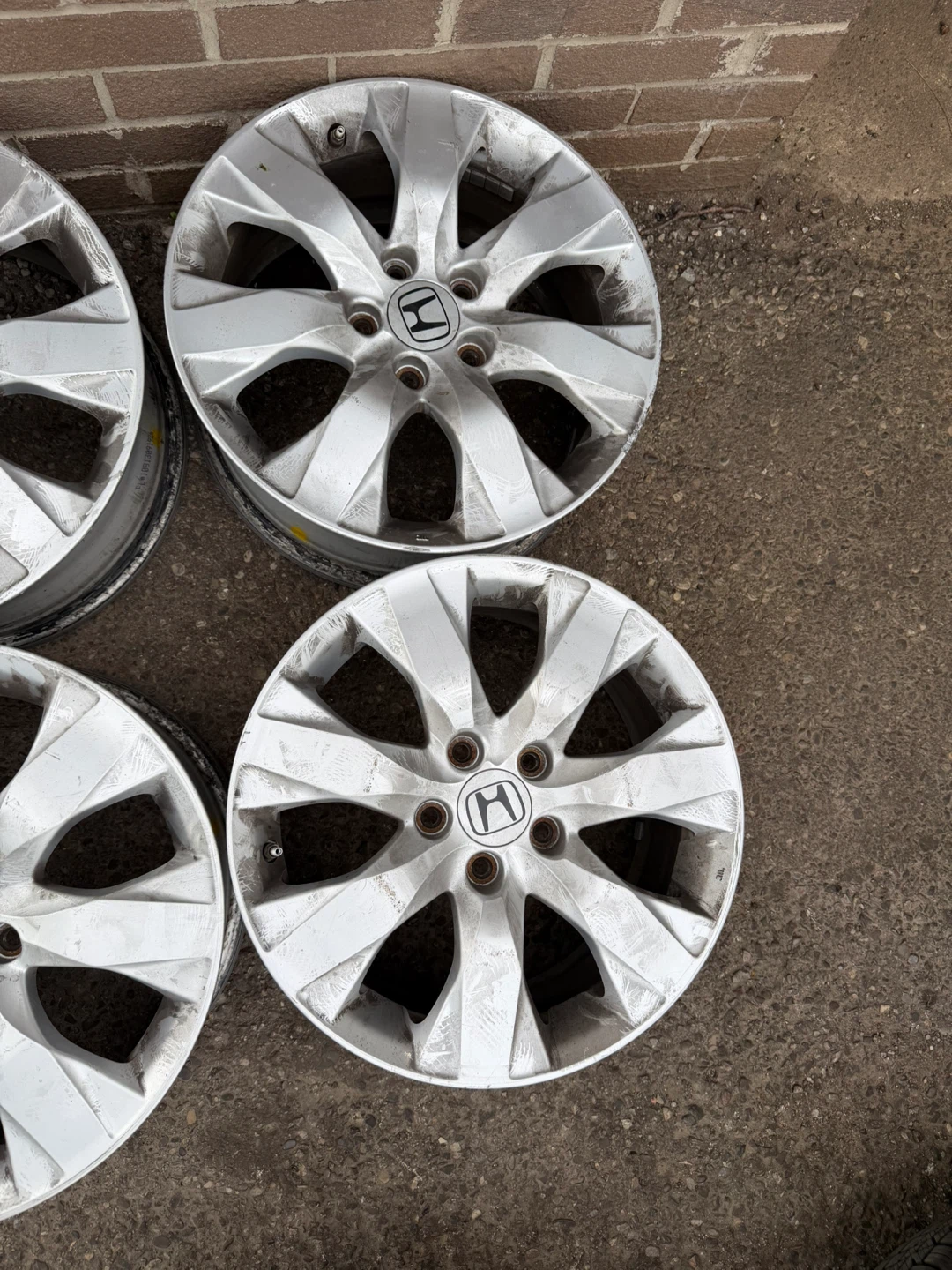 Set of 4 Honda Alloy Wheels - photo 2