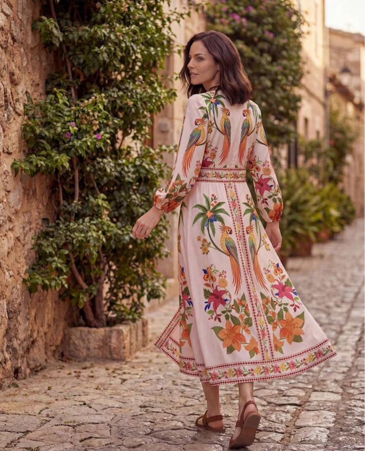 New Women's Floral Parrot Maxi Dress - M - photo 2