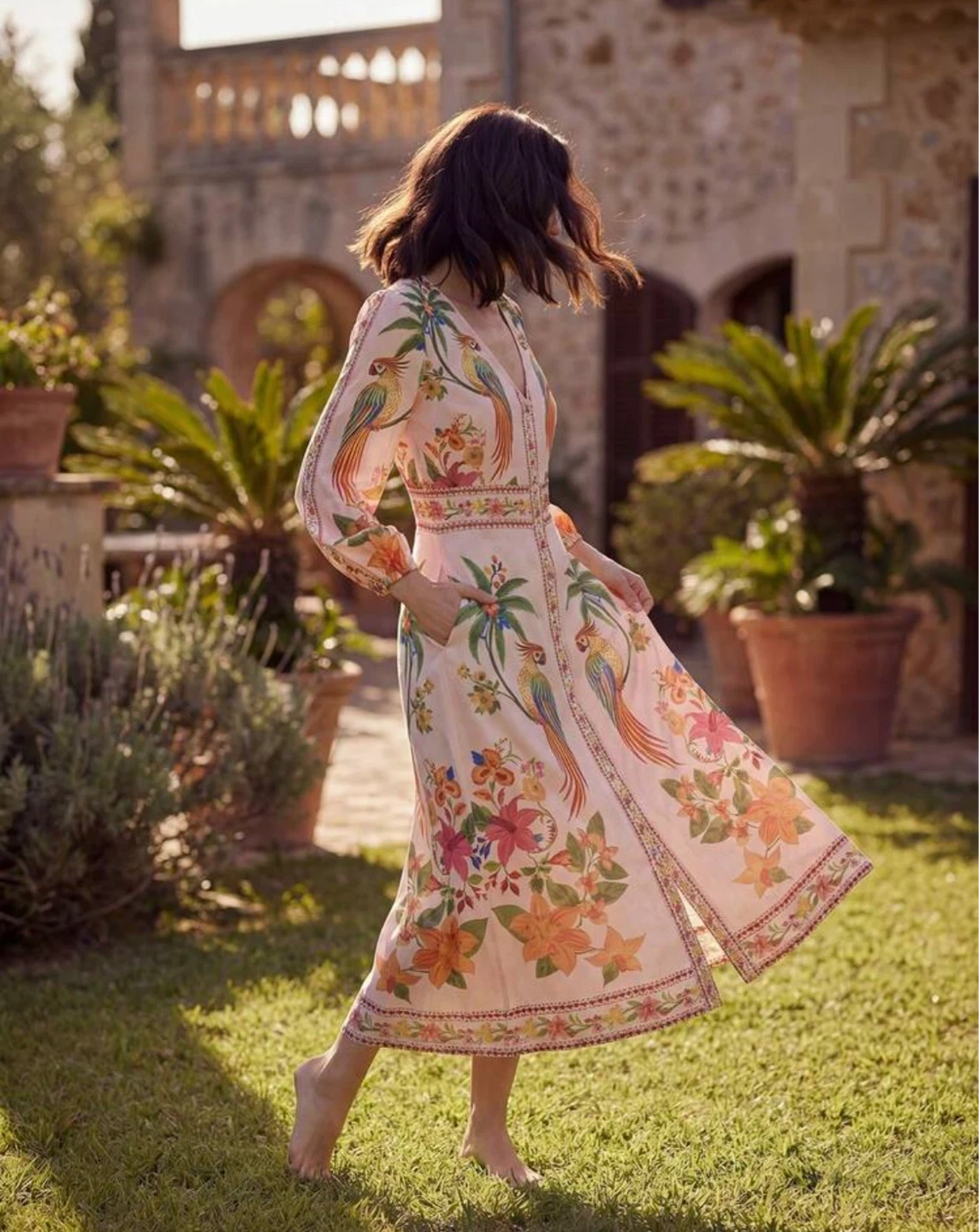 New Women's Floral Parrot Maxi Dress - M - photo 3
