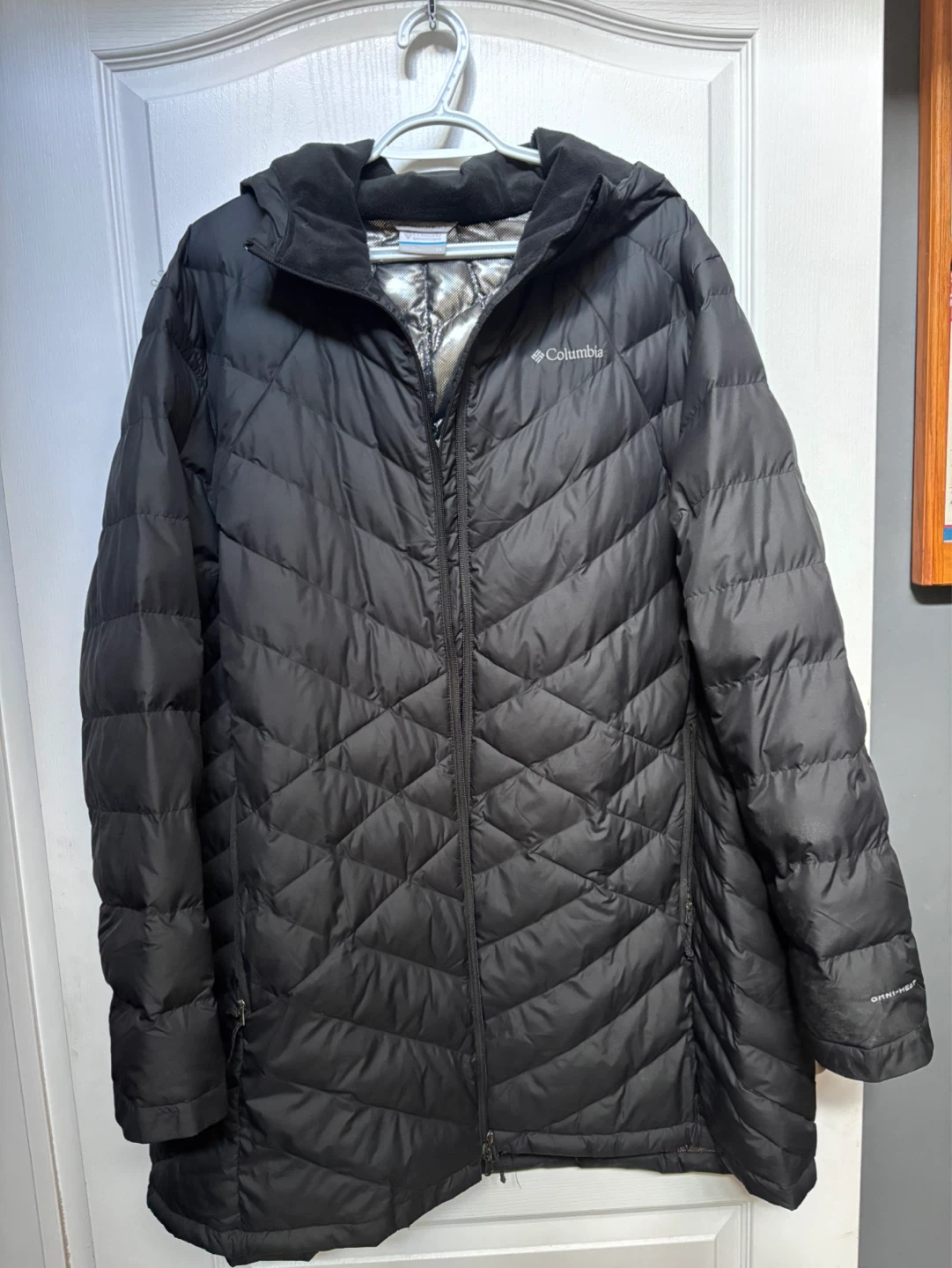 Columbia Women's Black Down Insulated Winter Jacket