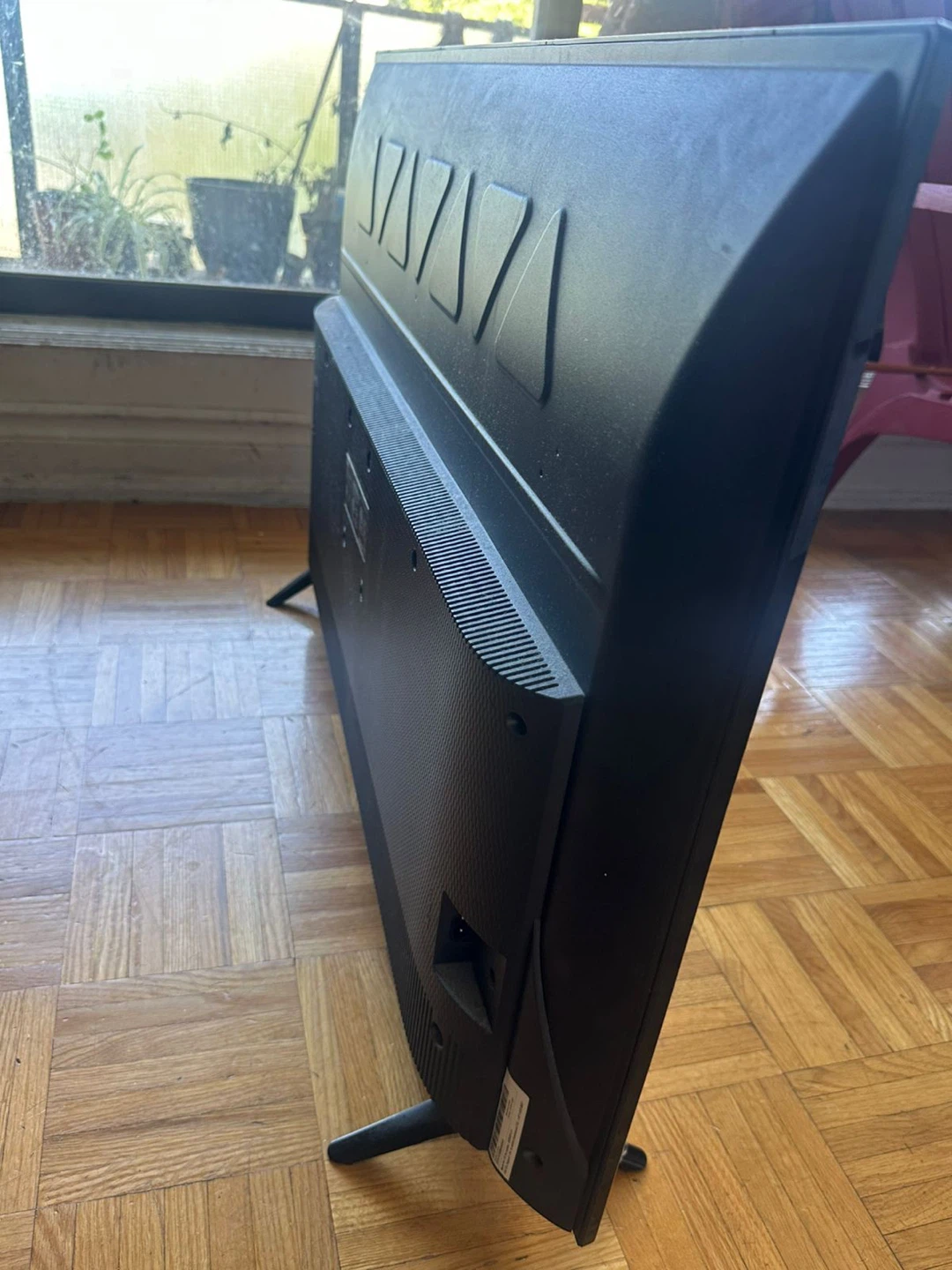 TCL roku tv - photo 2