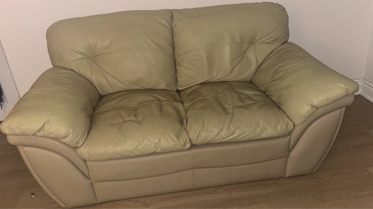 Hello guys , selling furniture . Negotiable. - photo 4
