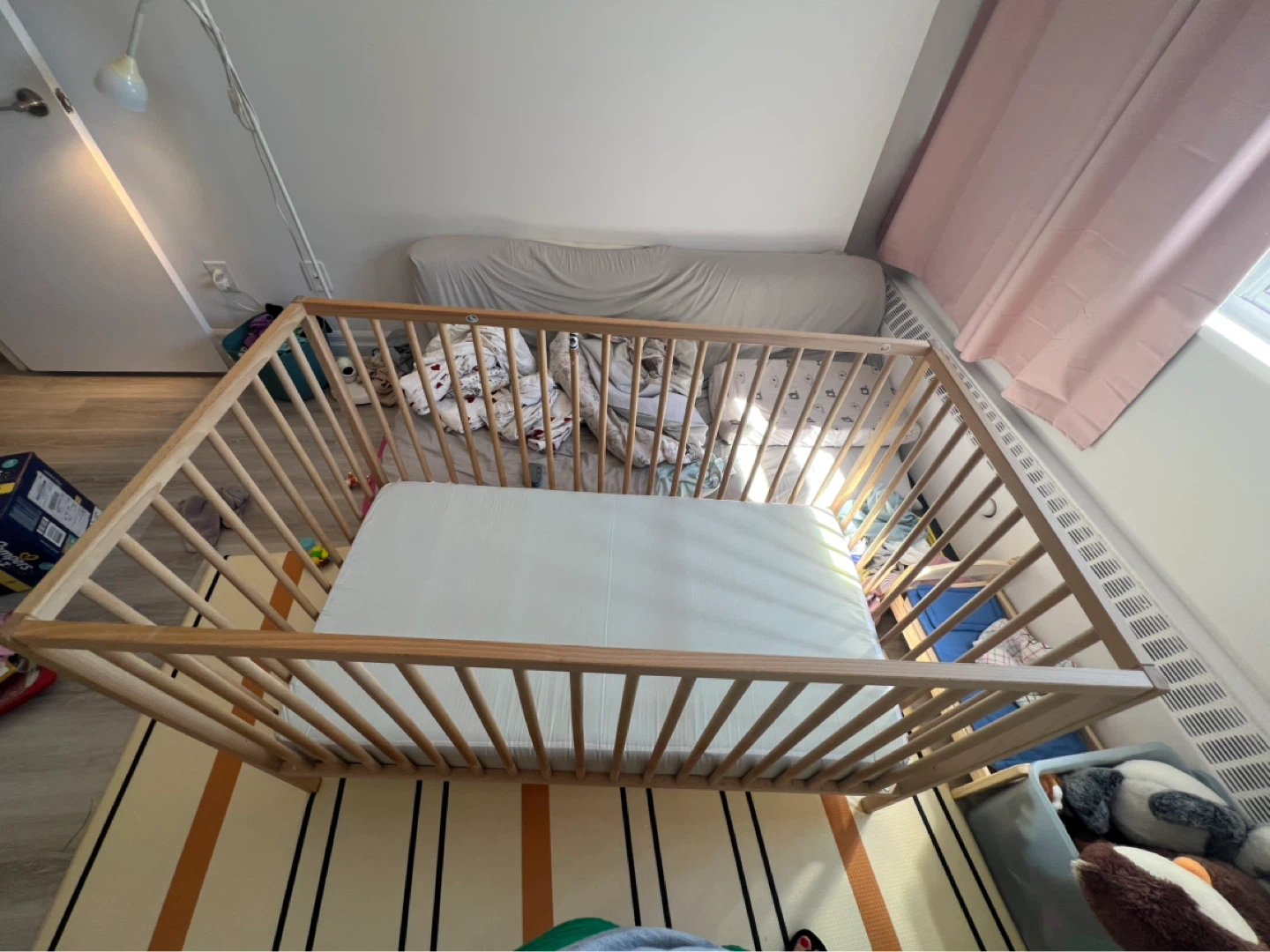 SINGLAR Baby Crib with Mattress - photo 2