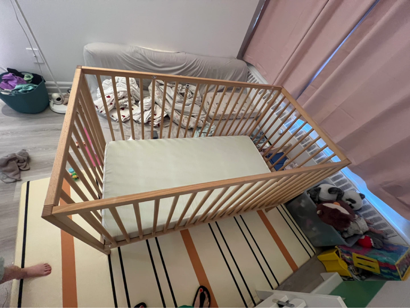SINGLAR Baby Crib with Mattress - photo 4