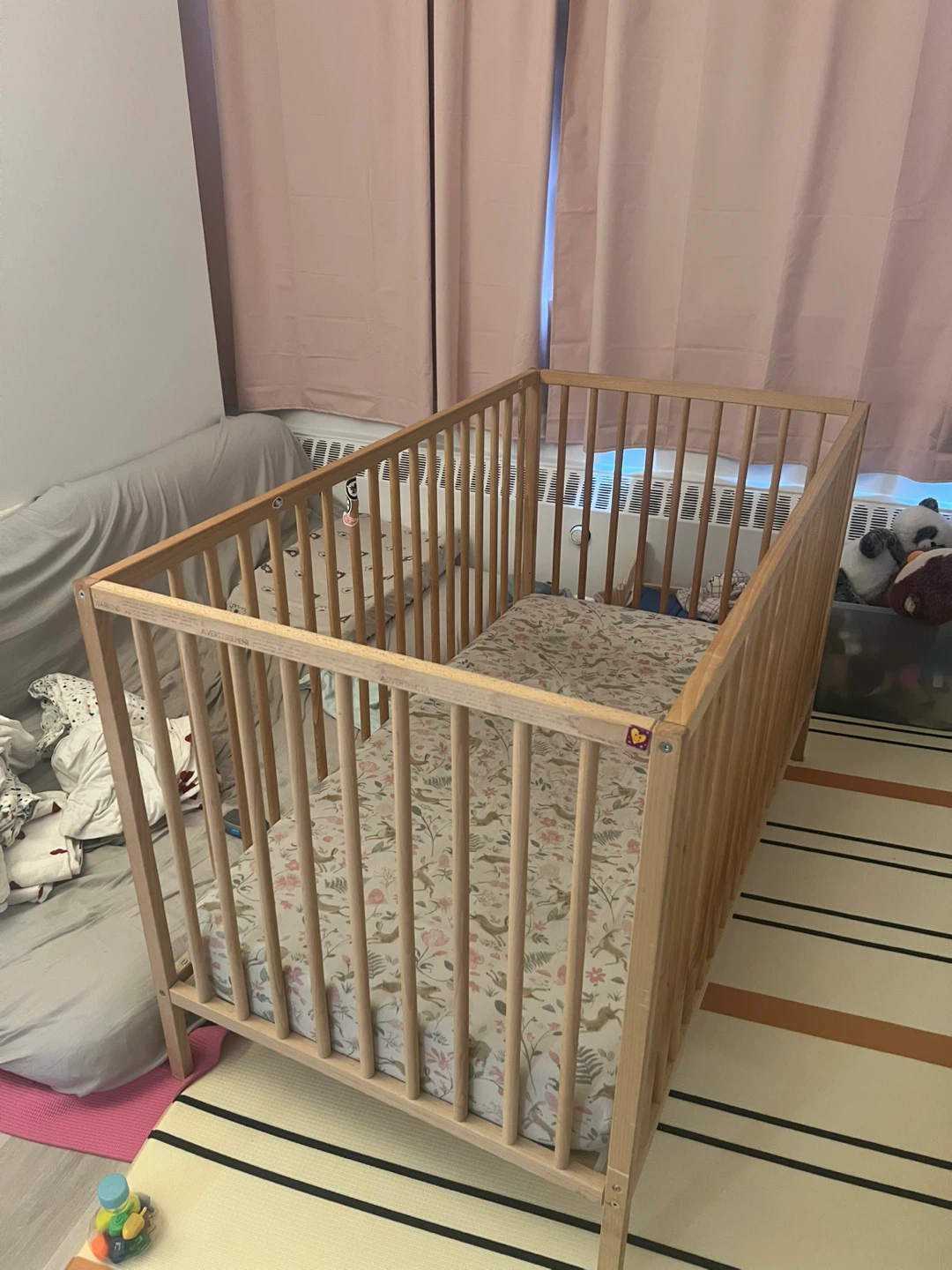 SINGLAR Baby Crib with Mattress - photo 5