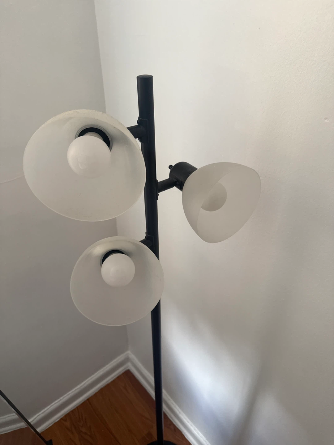 3-Light Floor Lamp Frosted Shades