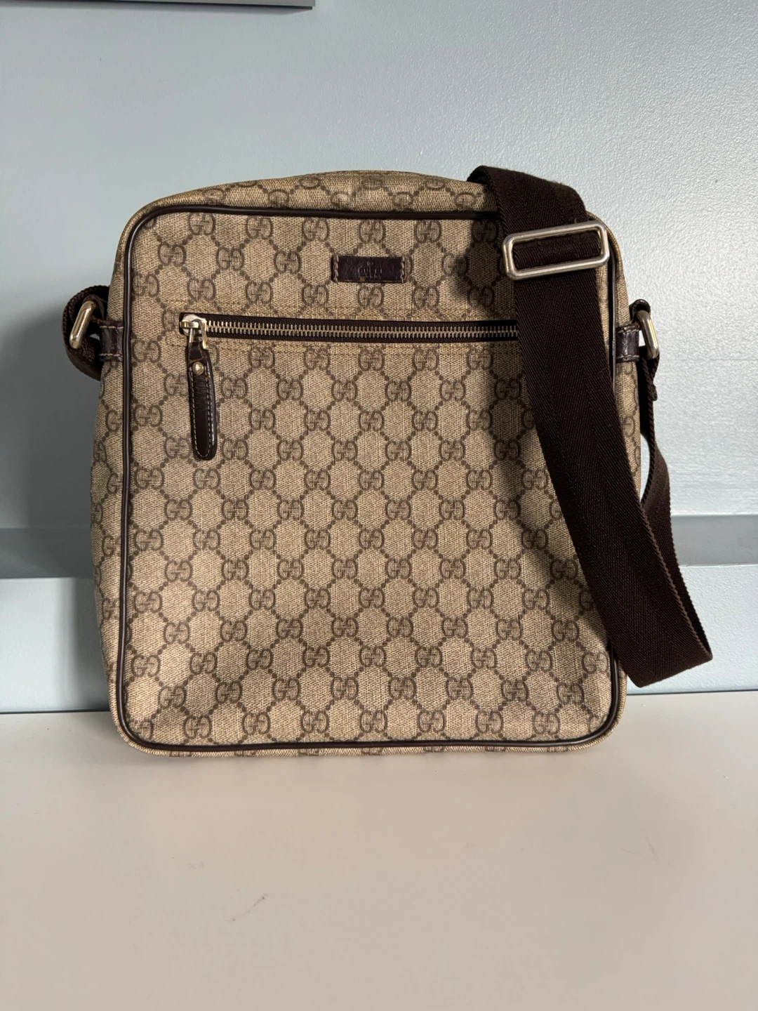 Gucci Messenger Bag GG Supreme Canvas Authentic