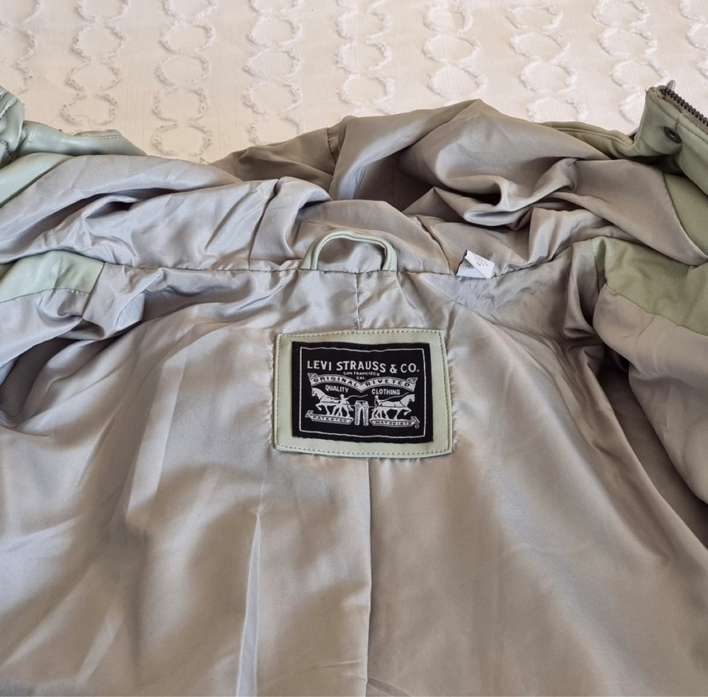 Levi’s Jacket Large - photo 2