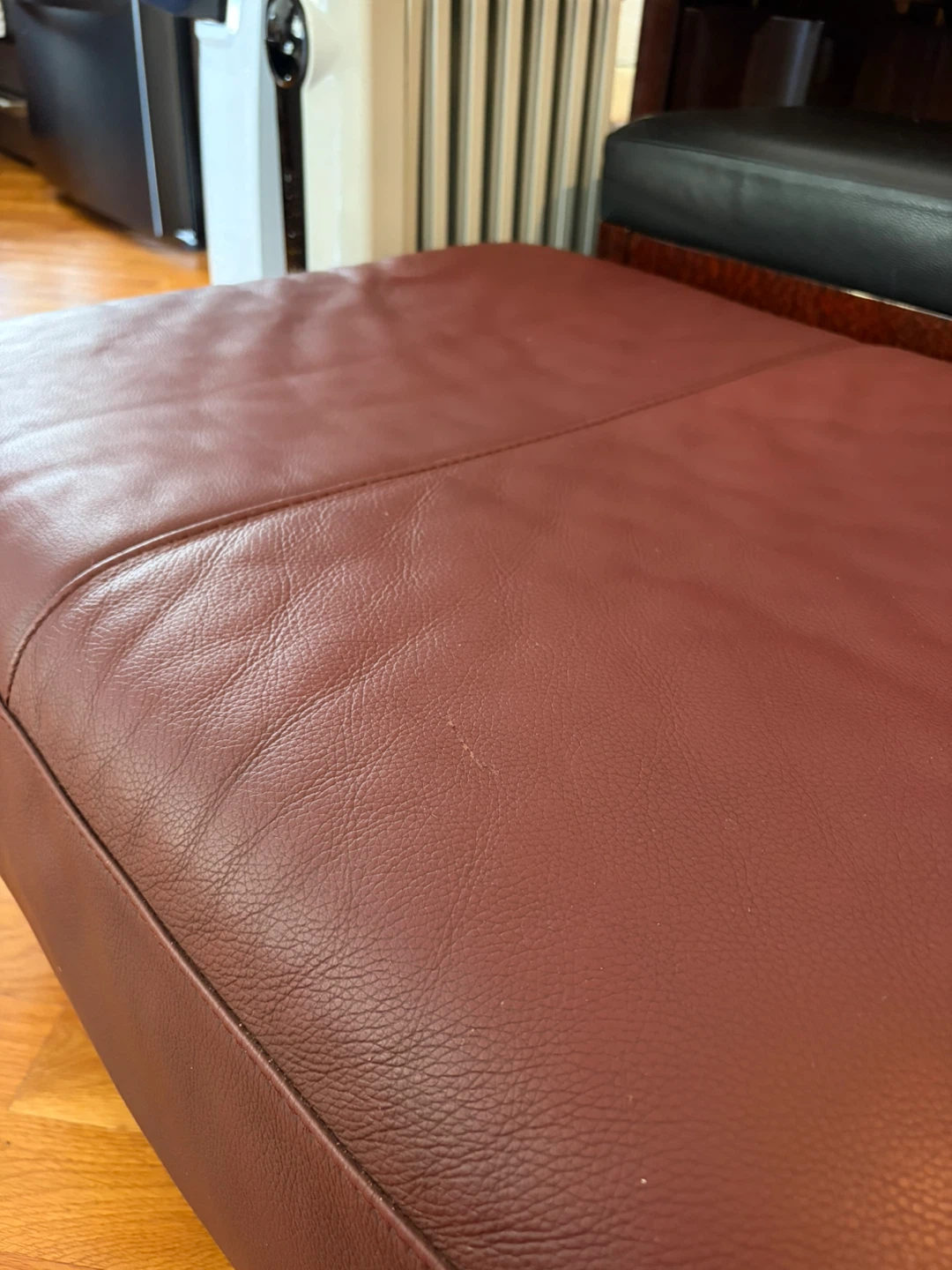 Natuzzi Genuine Leather Ottoman - photo 5