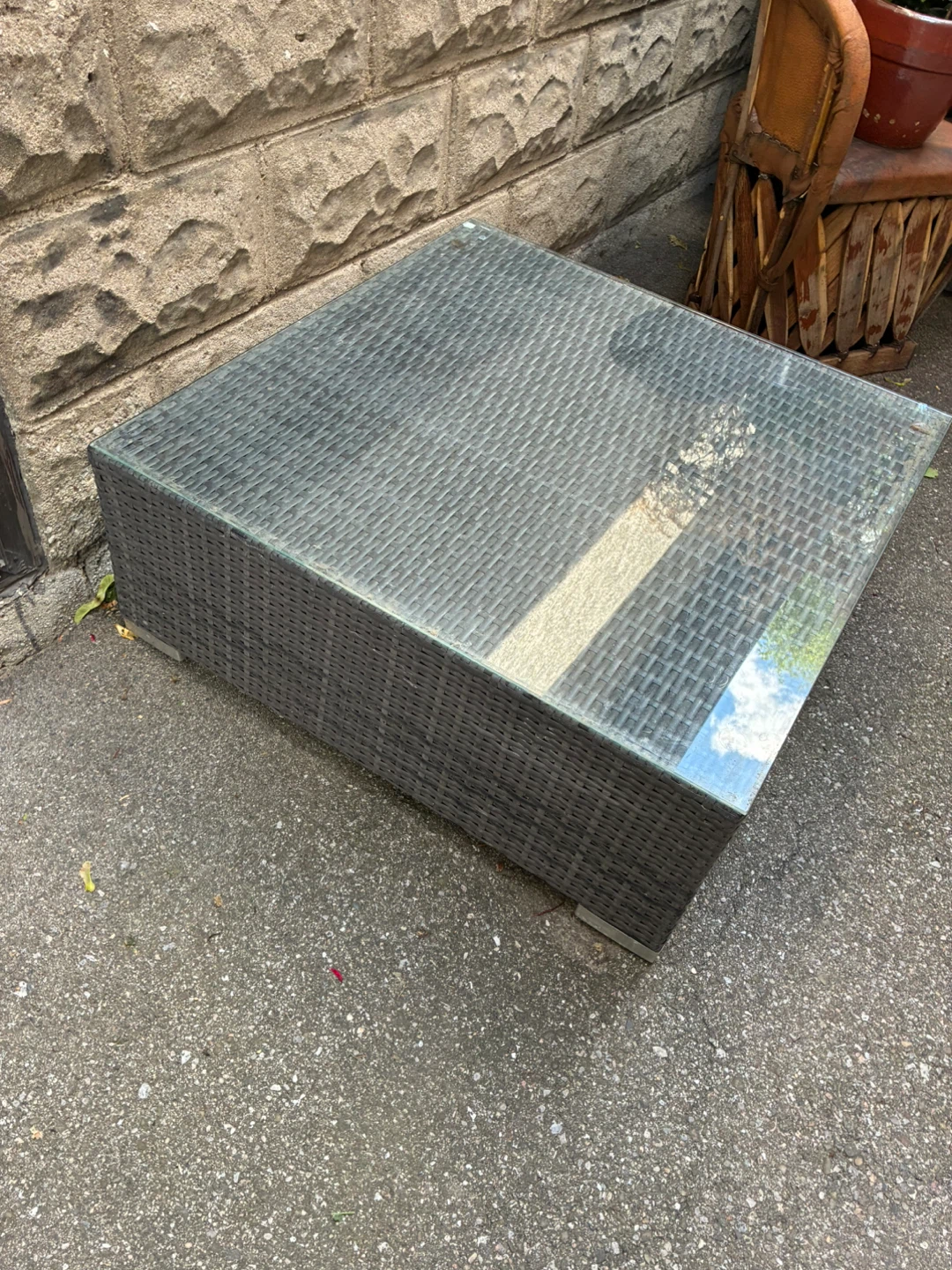 $22 Table Patio Furniture Wicker square 31x31x12 in