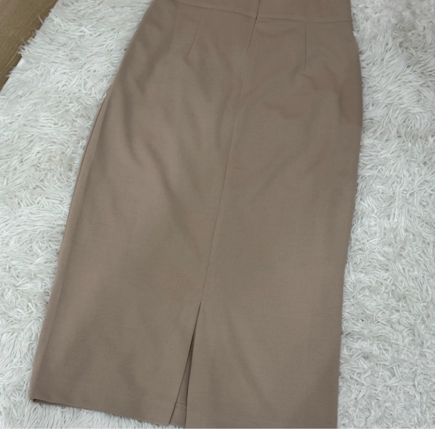 Elegant Beige Long Skirt (Stretchy) - photo 3
