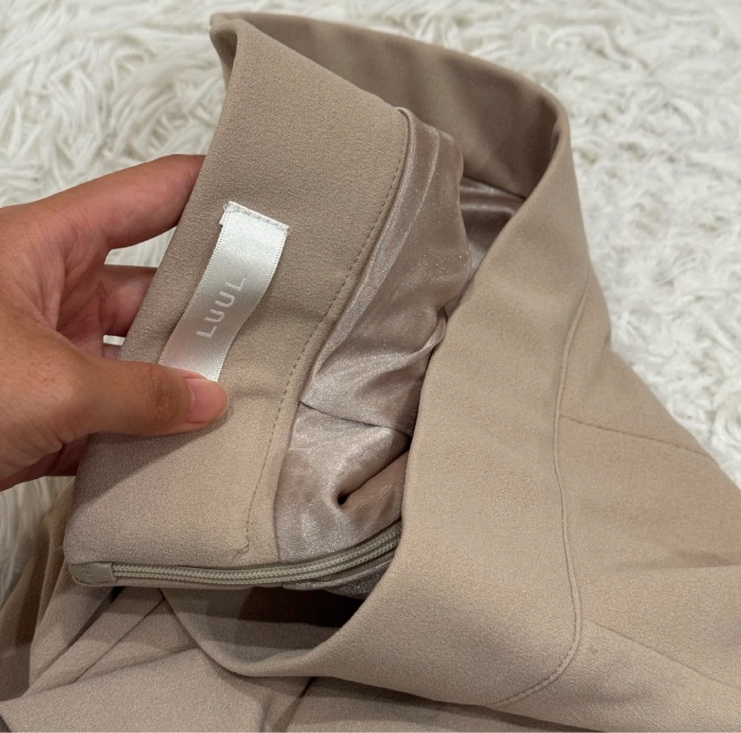 Elegant Beige Long Skirt (Stretchy) - photo 4