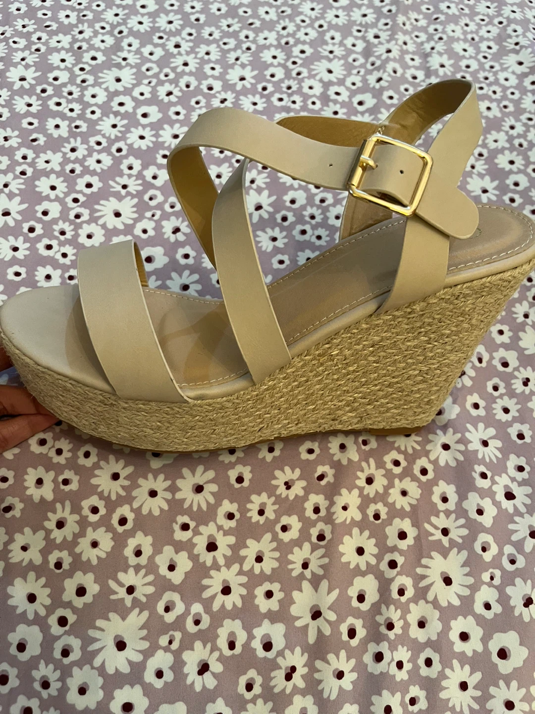 Women's Beige Wedge Sandals Size 6