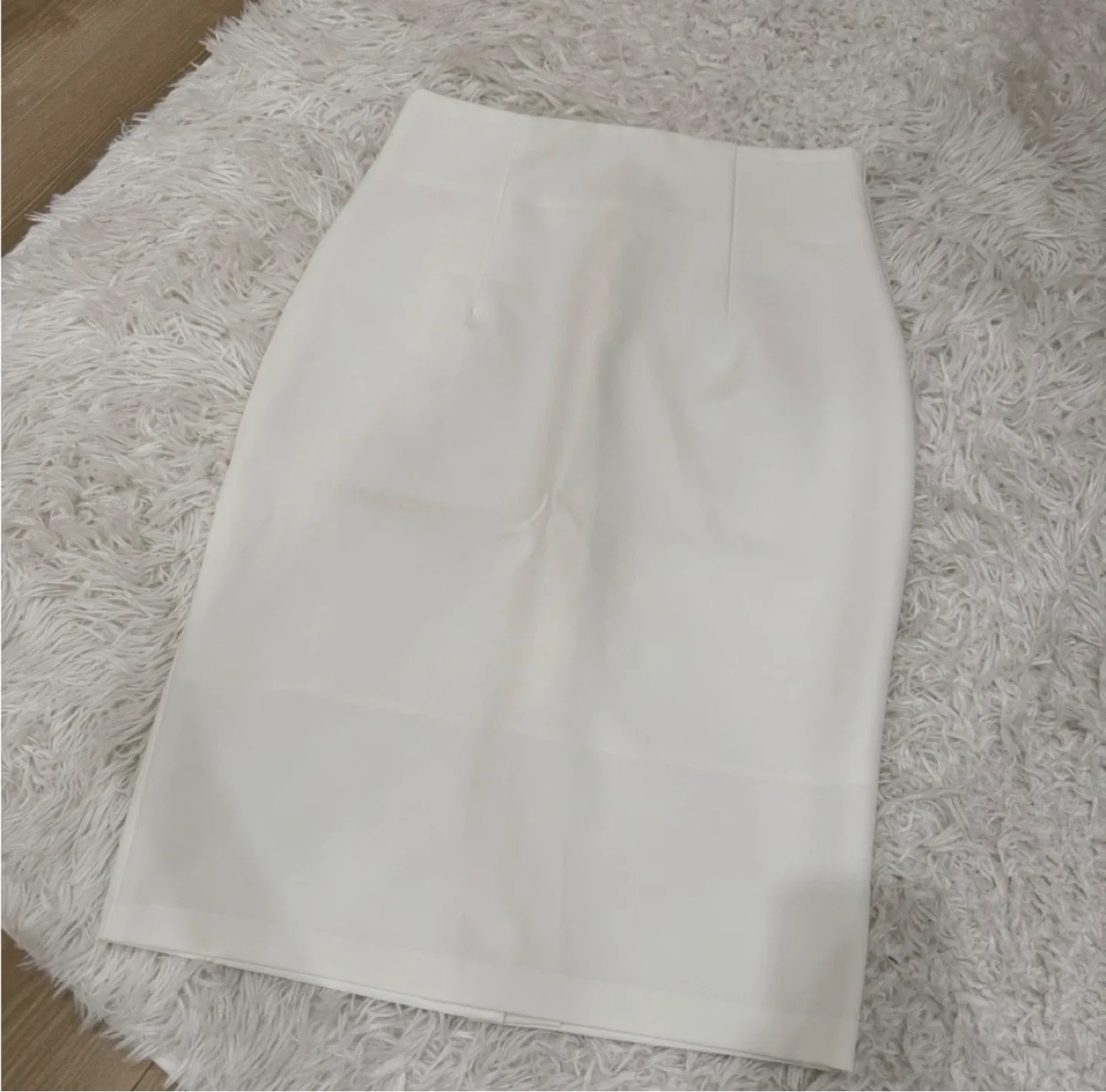 Elegant White Slimming Pencil Skirt - photo 3